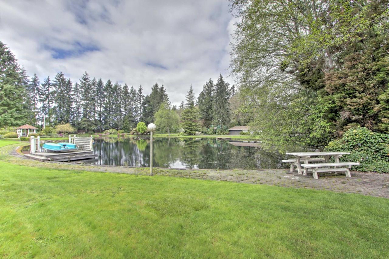 Contemporary Tacoma Cottage With Deck And Pond! Zewnętrze zdjęcie